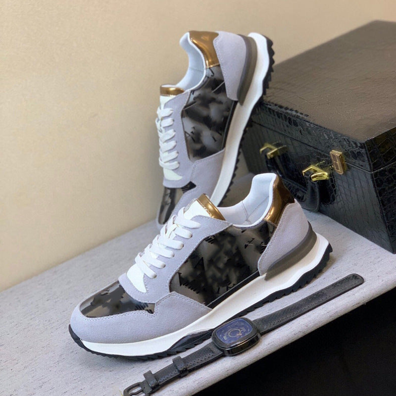 Damen Sportliche Sneakers mit robuster Wildleder-Oberfläche und modernen Designelementen EB