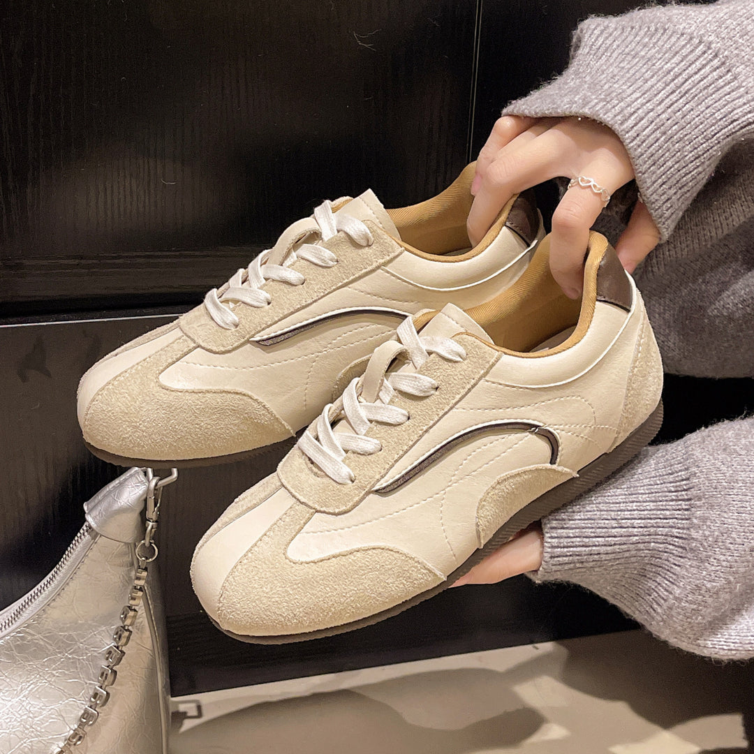 Damen sportliche Sneaker mit eleganten Akzenten und komfortablem Fußbett EB