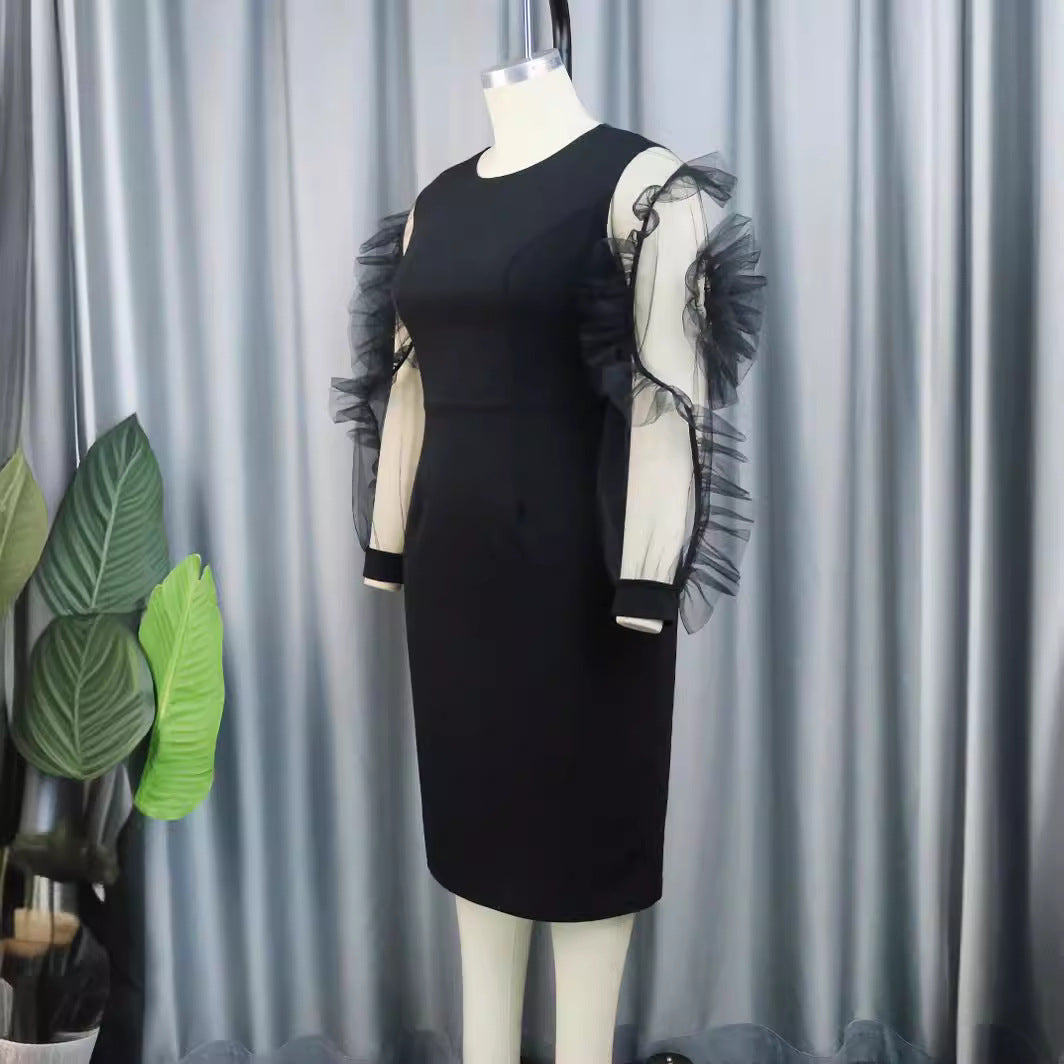 Damen Elegantes Figurbetontes Kleid mit voluminösen Tüllärmeln EB