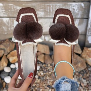 Damen Flauscher Pantoletten mit eleganten Pom-Pom-Applikationen EB