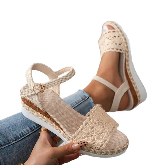 Damen Wedge-Sandalen mit floralem Häkelmuster und rutschfester Sohle EB