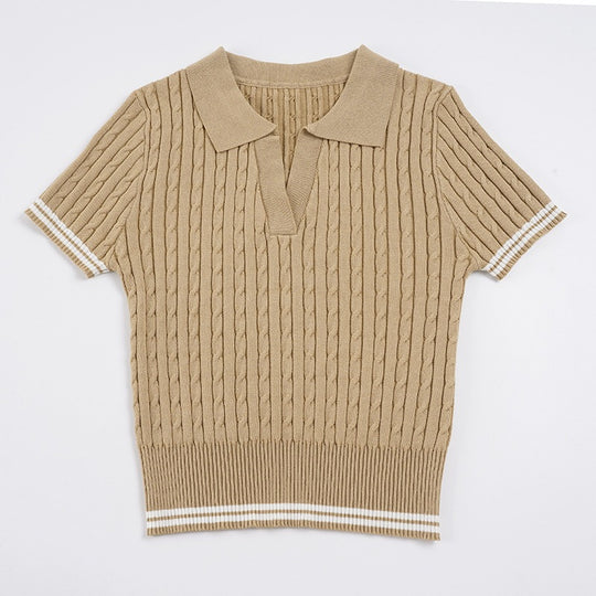Damen kurzärmeliges Strickoberteil mit raffiniertem Rippmuster und Polokragen EB
