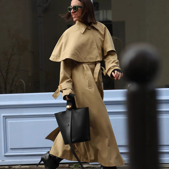 Damen trendiger Trenchcoat mit weit oversize Schnitt und abnehmbarer Kapuze EB