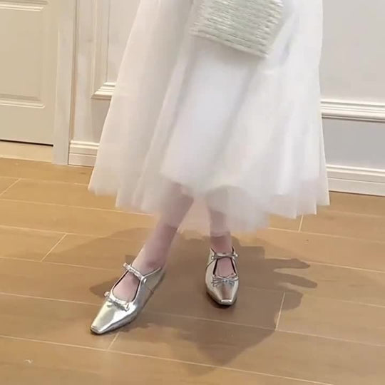 Damen Ballerina-Schuhe mit hochwertigem Metallic-Obermaterial und charmantem Schleifendetail EB