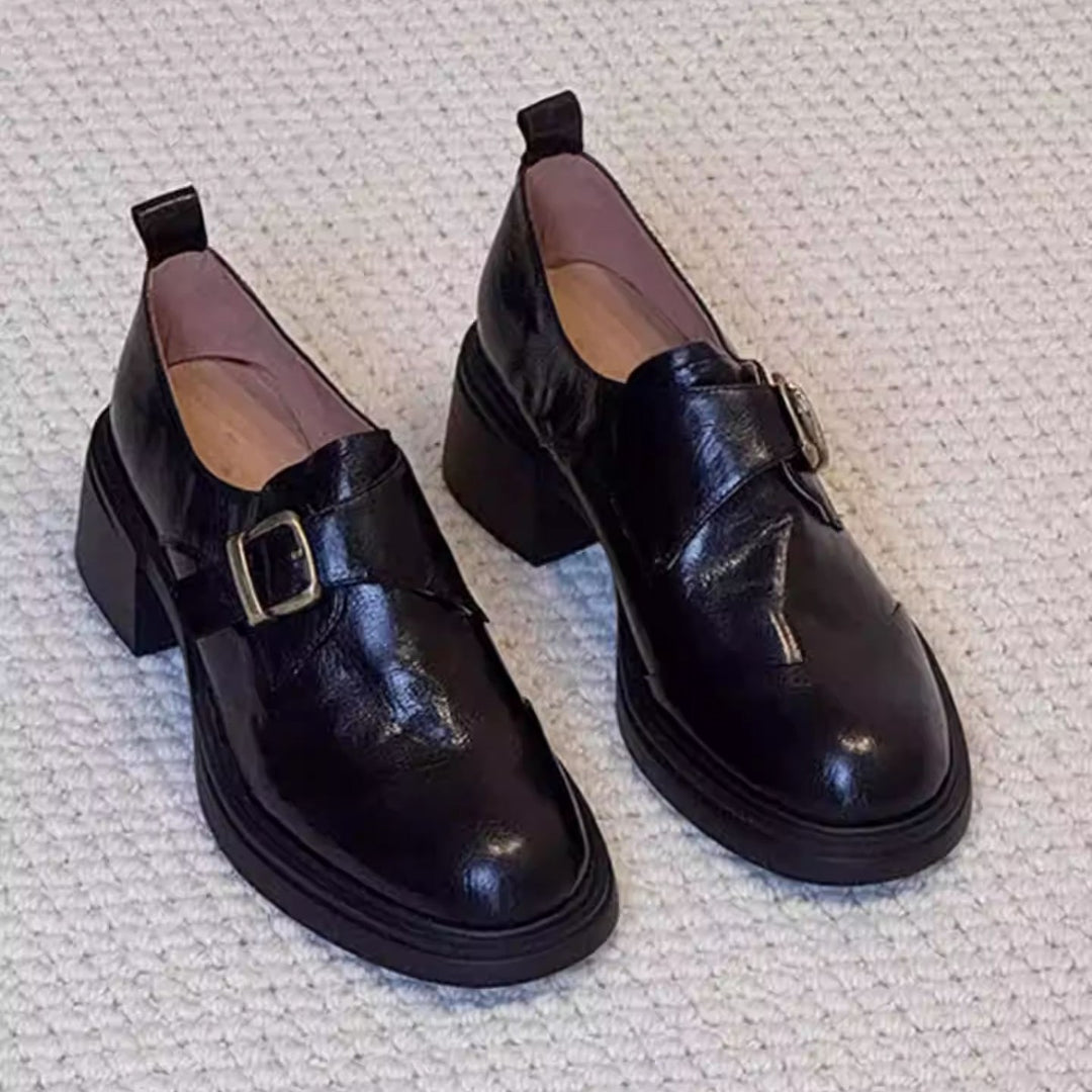 Damen elegante Mokassins mit modischem Schnallenakzent EB