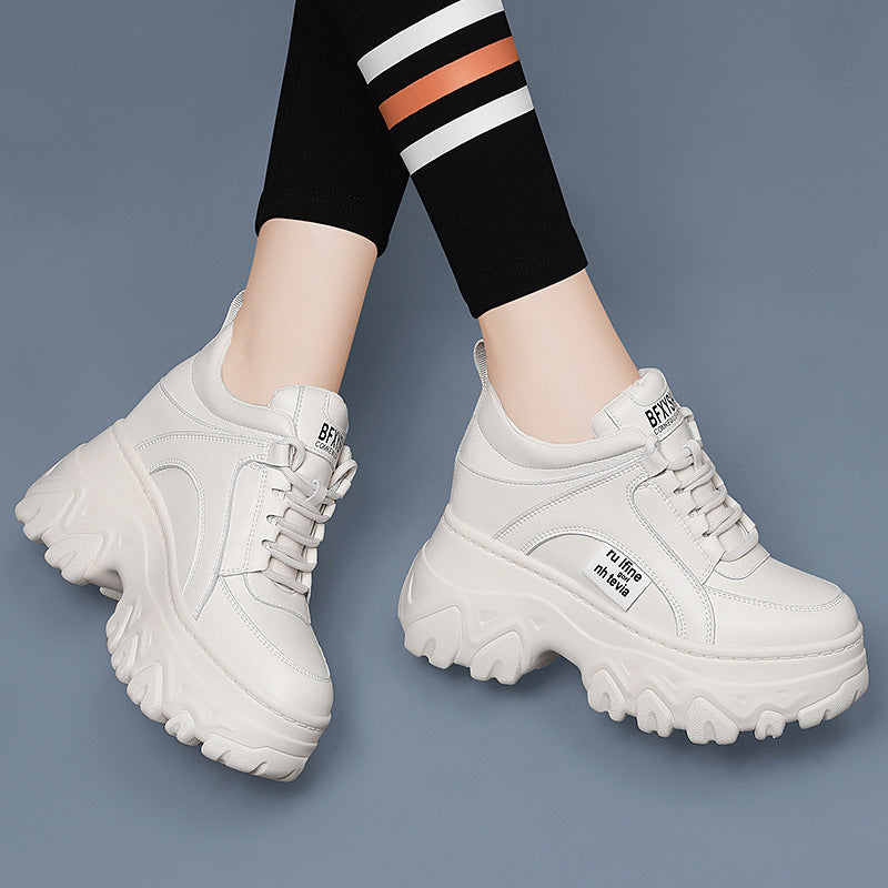 Damen Chunky Sneaker mit überdimensionaler Sohle und komfortablem Innenfutter EB