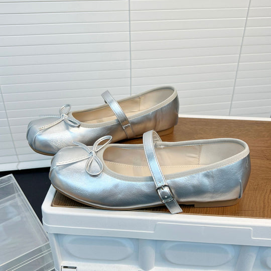 Damen Elegante Ballerinas mit süßem Schleifenakzent und praktischem Riemen EB