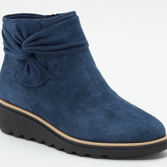 Damen Wedge-Stiefeletten mit geschmackvollem Falten-Design und rutschfester Sohle EB