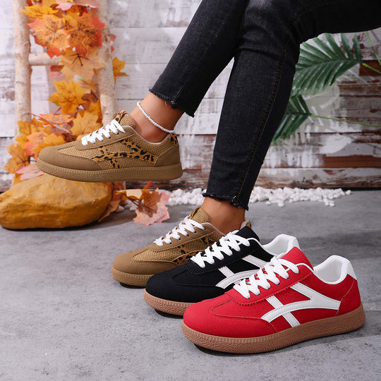 Damen Sportliche Sneakers mit leichtem Obermaterial und rutschfester Sohle EB