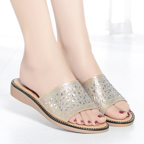 Damen Glitzernde Riemchen-Sandaletten mit bequemem Fußbett und eleganten Schmuckdetails EB