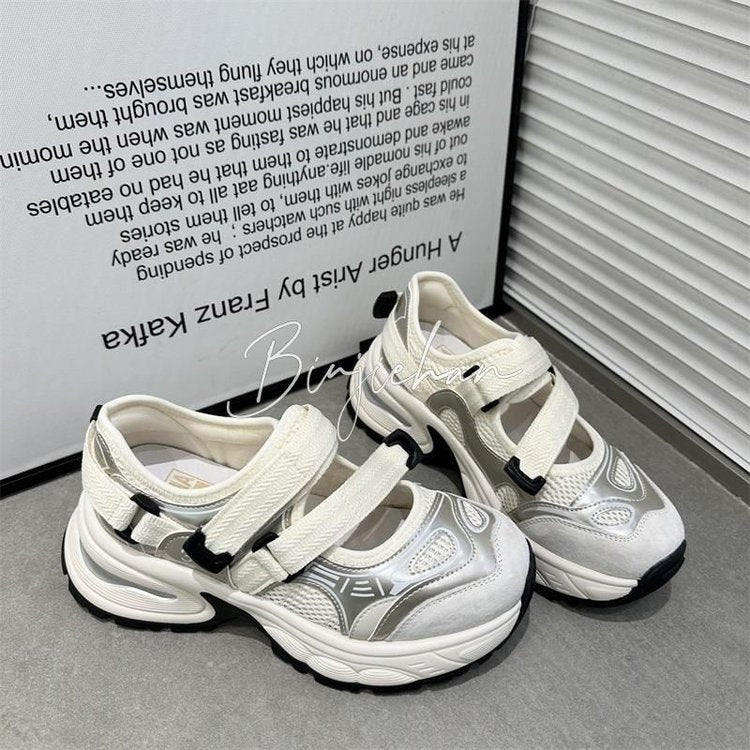 Damen Sportliche Sandalen mit verstellbaren Klettverschlüssen und dämpfender Sohle EB