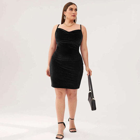 Damen elegantes, figurbetontes Partykleid aus Samt EB