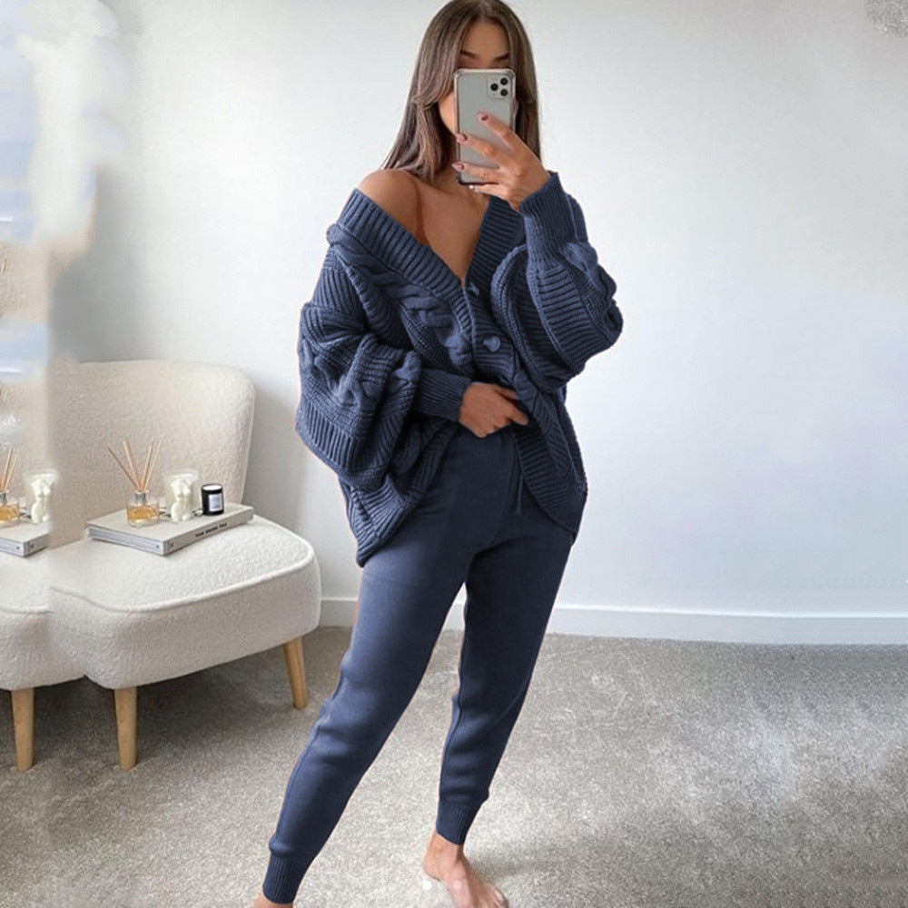 Damen nan kuscheliges Oversize Strickset bestehend aus Zopfmuster Cardigan und taillierter Strick-Jogginghose EB