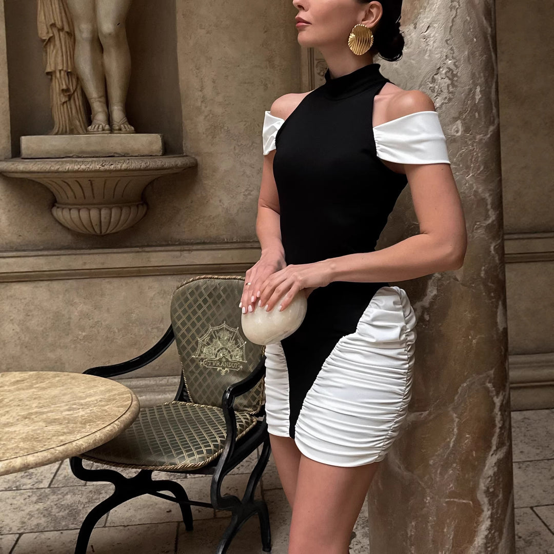 Damen elegantes Minikleid mit asymmetrischem Design und stilvollen Rüschendetails EB