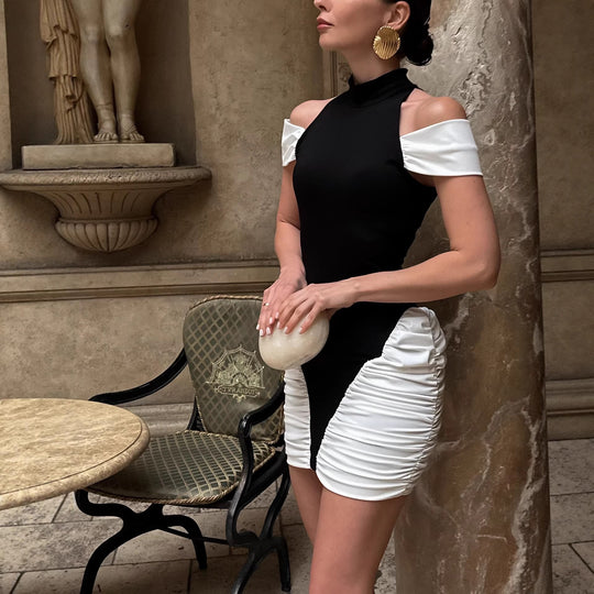 Damen elegantes Minikleid mit asymmetrischem Design und stilvollen Rüschendetails EB