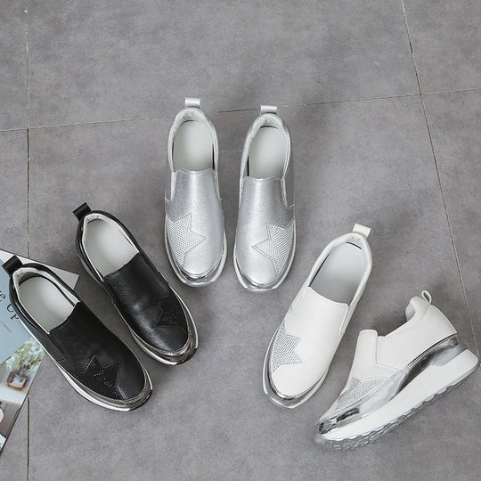 Damen sportliche Slip-On Sneakers mit glänzender Korksohle EB