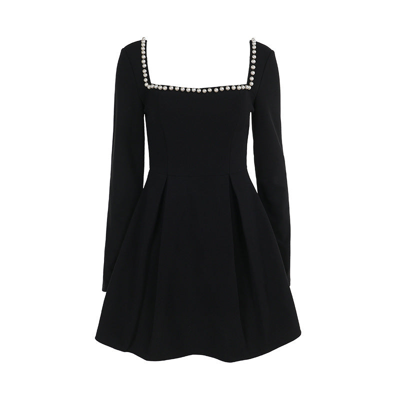 Damen Cocktailkleid mit Quadrat-Ausschnitt und eleganten Perlendetails EB