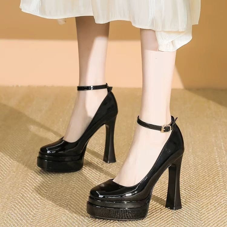 Damen Glamouröse Plateau-Pumps mit verstellbarem Riemchen EB