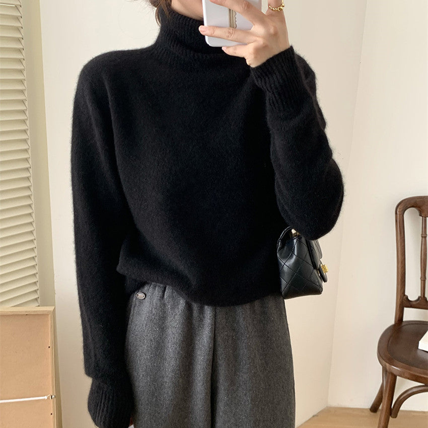 Damen Flauschiger Rollkragenpullover aus Wollmix mit gerippten Bündchen EB