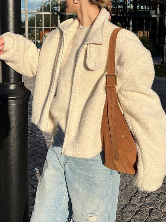 Damen Fluffy Übergangsjacke mit lässigem Schnitt und angewandtem Kragen EB