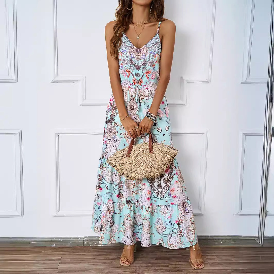 Damen Maxikleid mit luftigen Trägern und floralem Muster EB