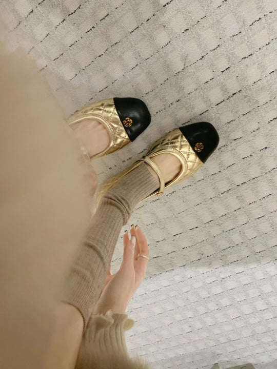 Damen Ballerinas mit elegantem Riemen und modischem Kick-Design EB
