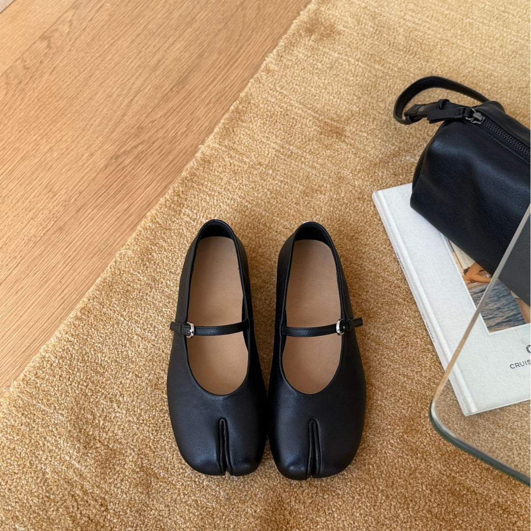 Damen elegante Ballerinas mit verstellbarem Riemchen und weichem Leder EB