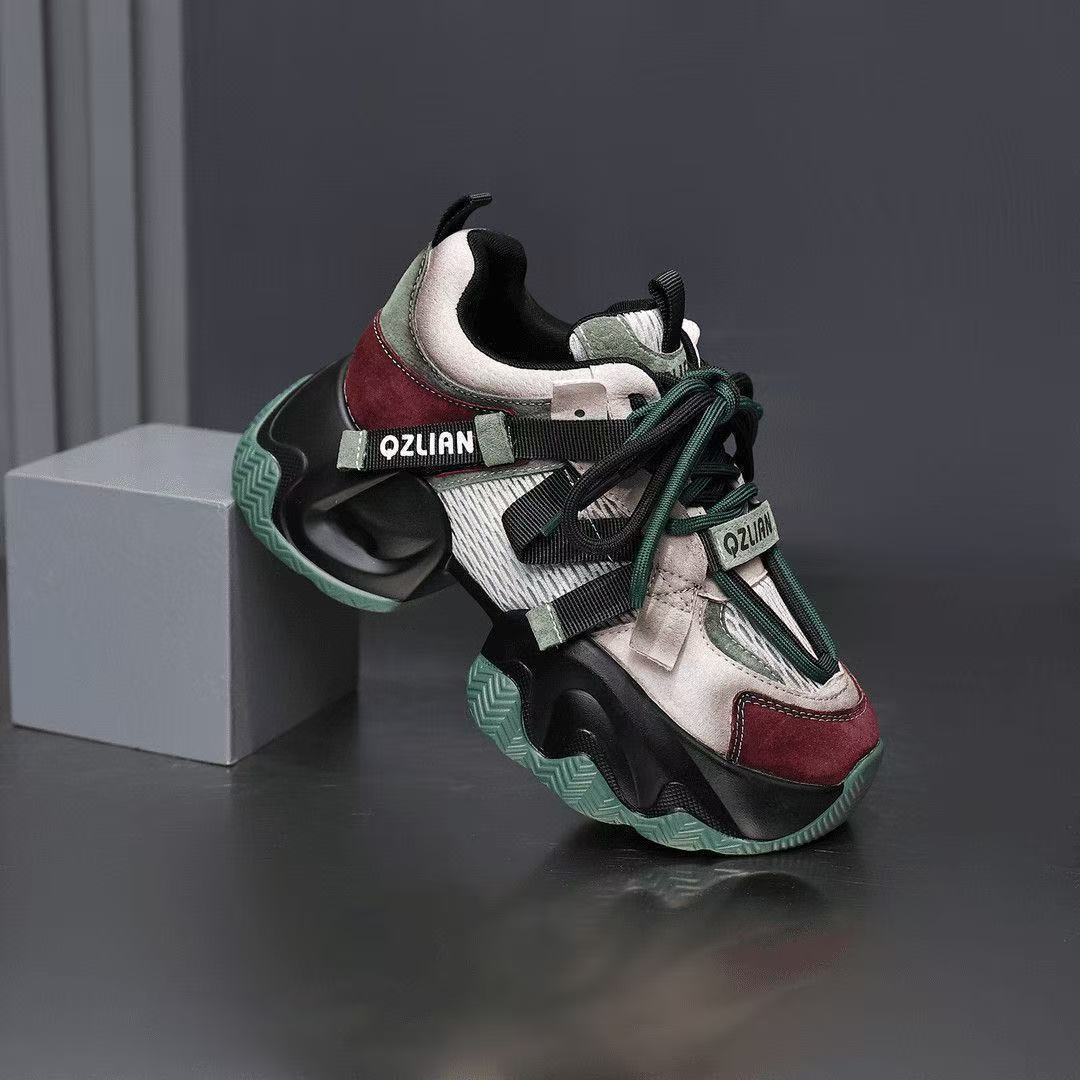 Damen Sportliche Chunky Sneakers mit atmungsaktivem Obermaterial und dämpfender Sohle EB