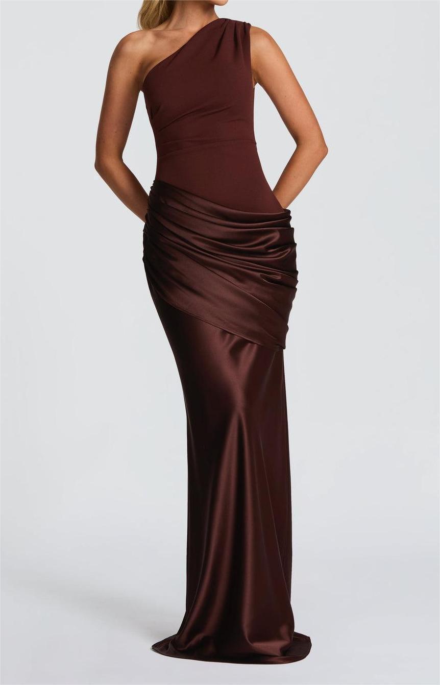 Damen Elegantes One-Shoulder Maxikleid mit raffinierten Drapierungsdetails EB
