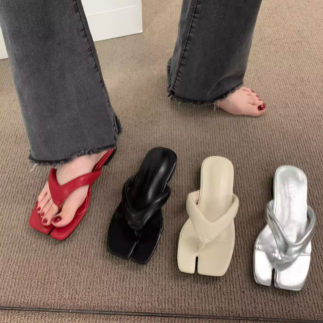Damen elegante Zehentrenner-Pantoletten mit modischem Riemchen und luxuriösem Fußbett EB