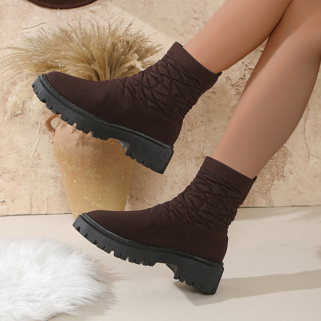 Damen Modische Stiefeletten mit strukturiertem Obermaterial und rutschfester Sohle EB