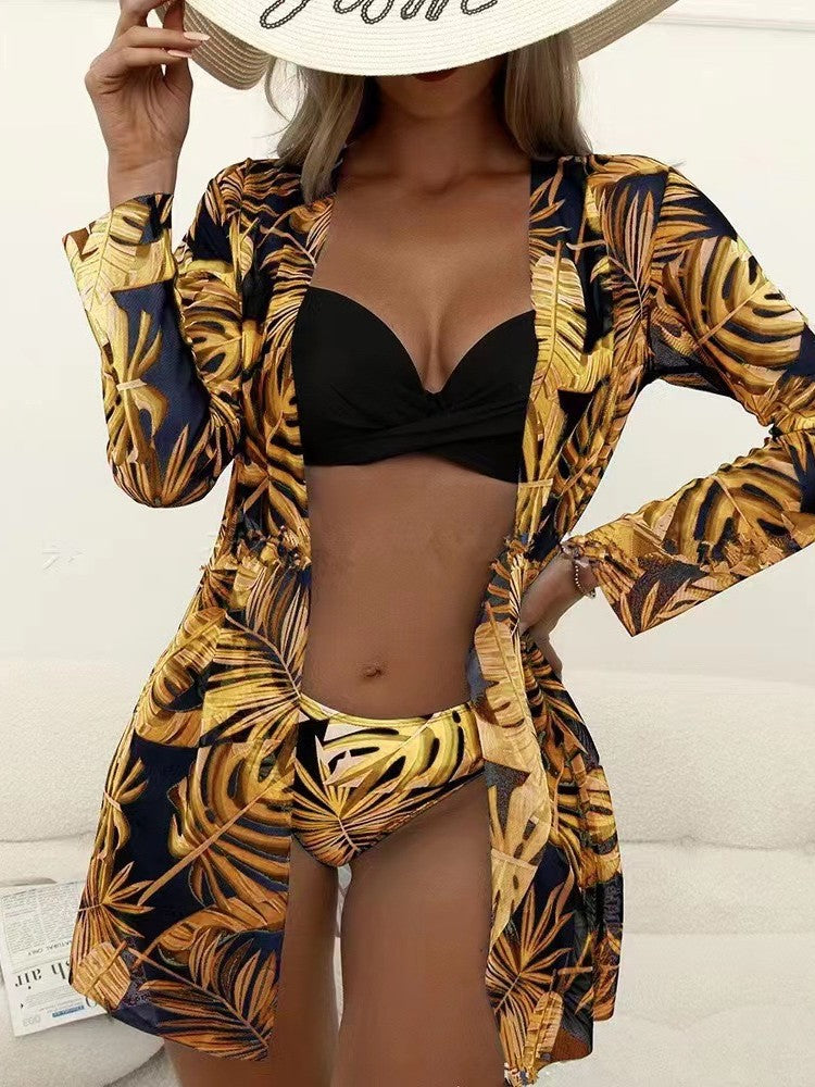 Damen Strand-Bikini mit floralen Verzierungen und elegantem Kimono EB