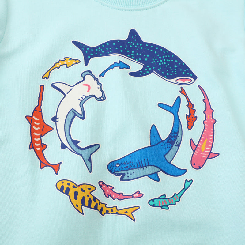 Jungen Sweatshirt mit farbenfrohem Haifisch-Motiv EB