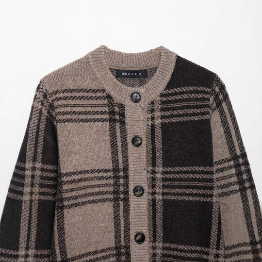 Damen Chicer Karoknopf-Pullover EB