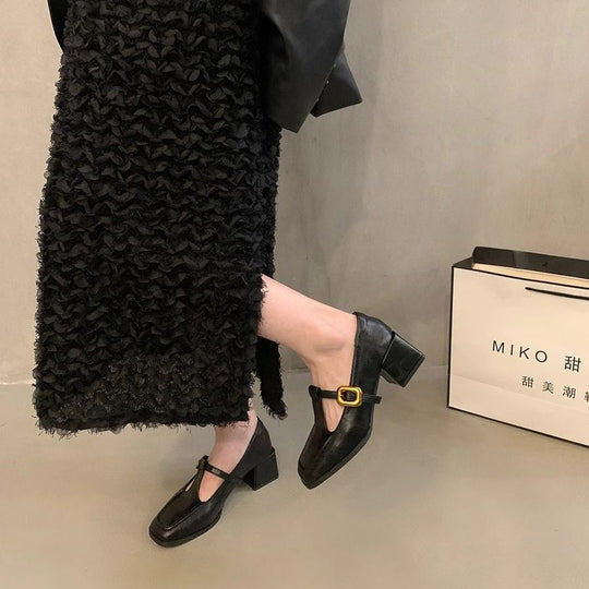 Damen elegante Mary Jane Pumps mit auffälliger Schnalle EB