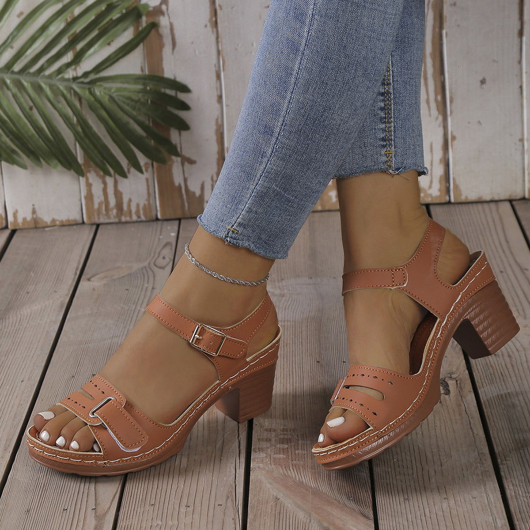 Damen modische Sandaletten mit eleganter Schnalle und Holz-Blockabsatz EB