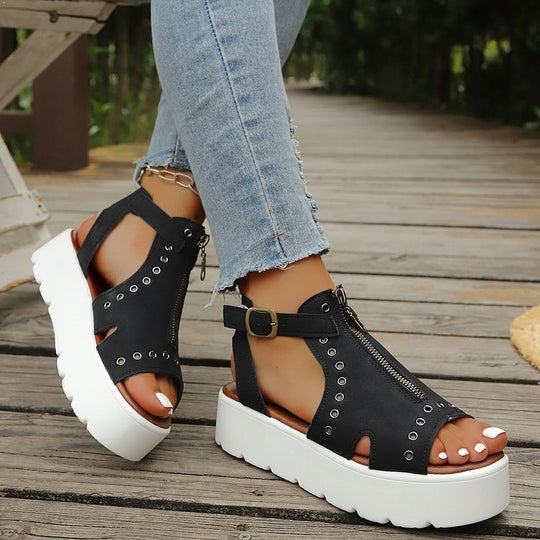 Damen Plattform-Sandalen mit Reißverschluss und dekorativen Ösen EB