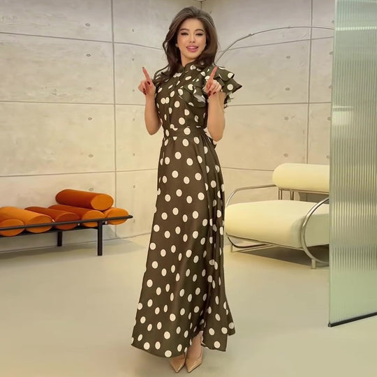 Damen Maxikleid mit voluminösen Rüschendetails und polka-dot Muster EB