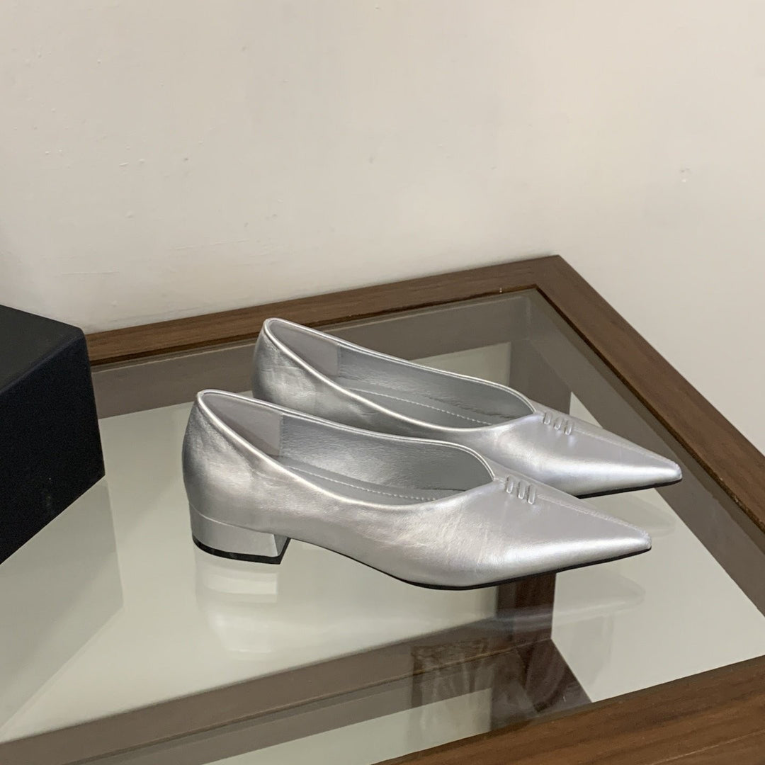 Damen Elegante spitze Ballerinas mit Silberner Metallic-Oberfläche EB