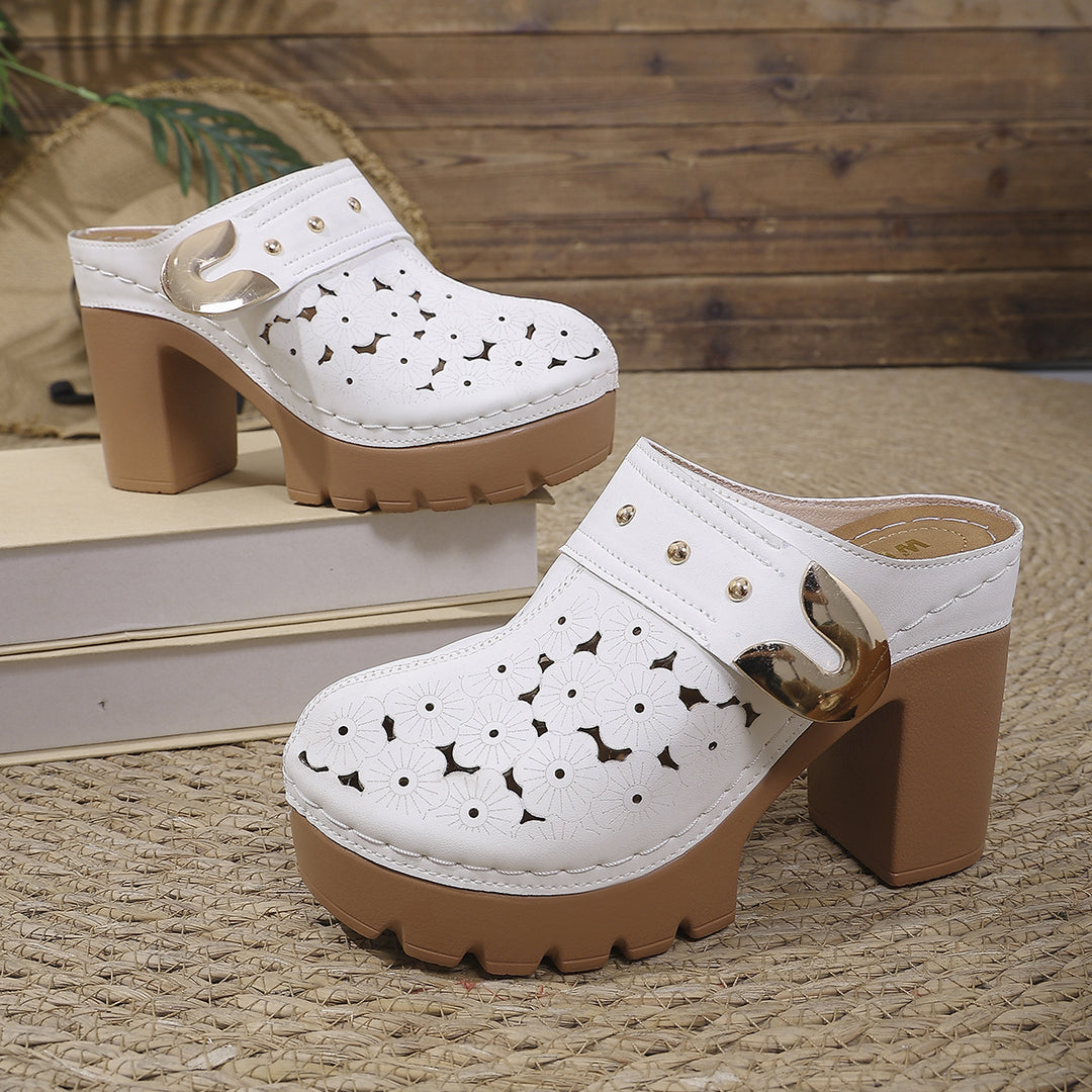 Damen Komfortable Clogs mit floraler Lochmusterung EB