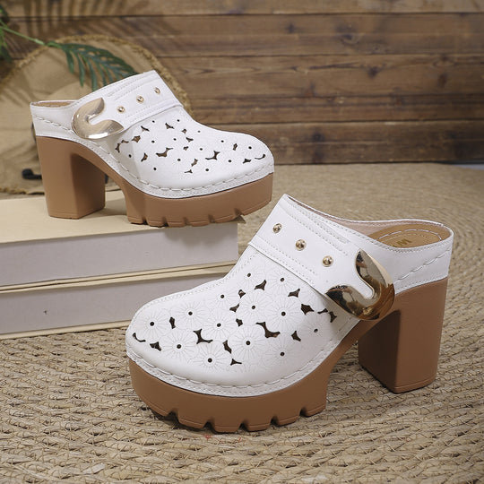 Damen Komfortable Clogs mit floraler Lochmusterung EB
