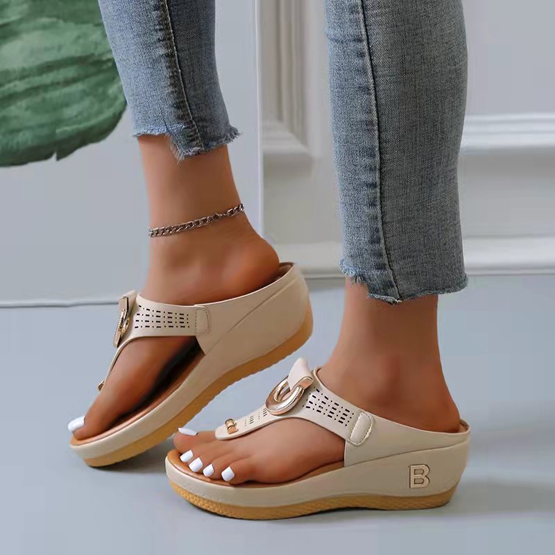 Damen Elegante und bequeme Plateau-Sandalen mit modischem Riemen-Design EB