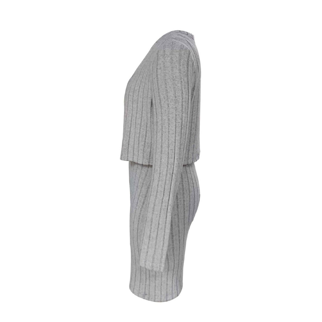 Damen Strickkleid mit lässiger Jacke und eleganten Details EB