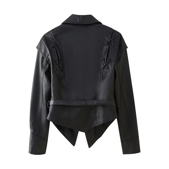 Damen modische Kunstlederjacke mit dekorativer Schnürung und zeitgemäßem Schnitt EB