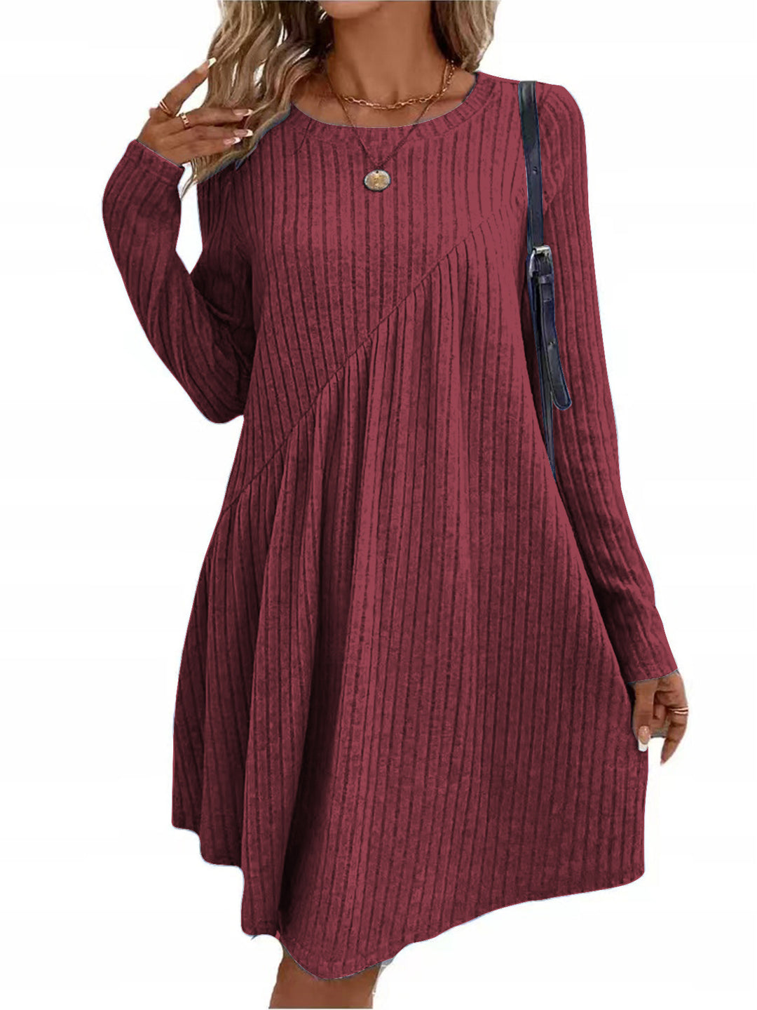 Damen lässiges Strickkleid mit asymmetrischem Schnitt und langen Ärmeln EB