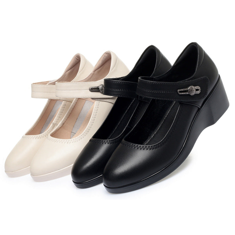 Damen klassischer Mary Jane Pumps mit modischem Riemen und bequemem Blockabsatz EB