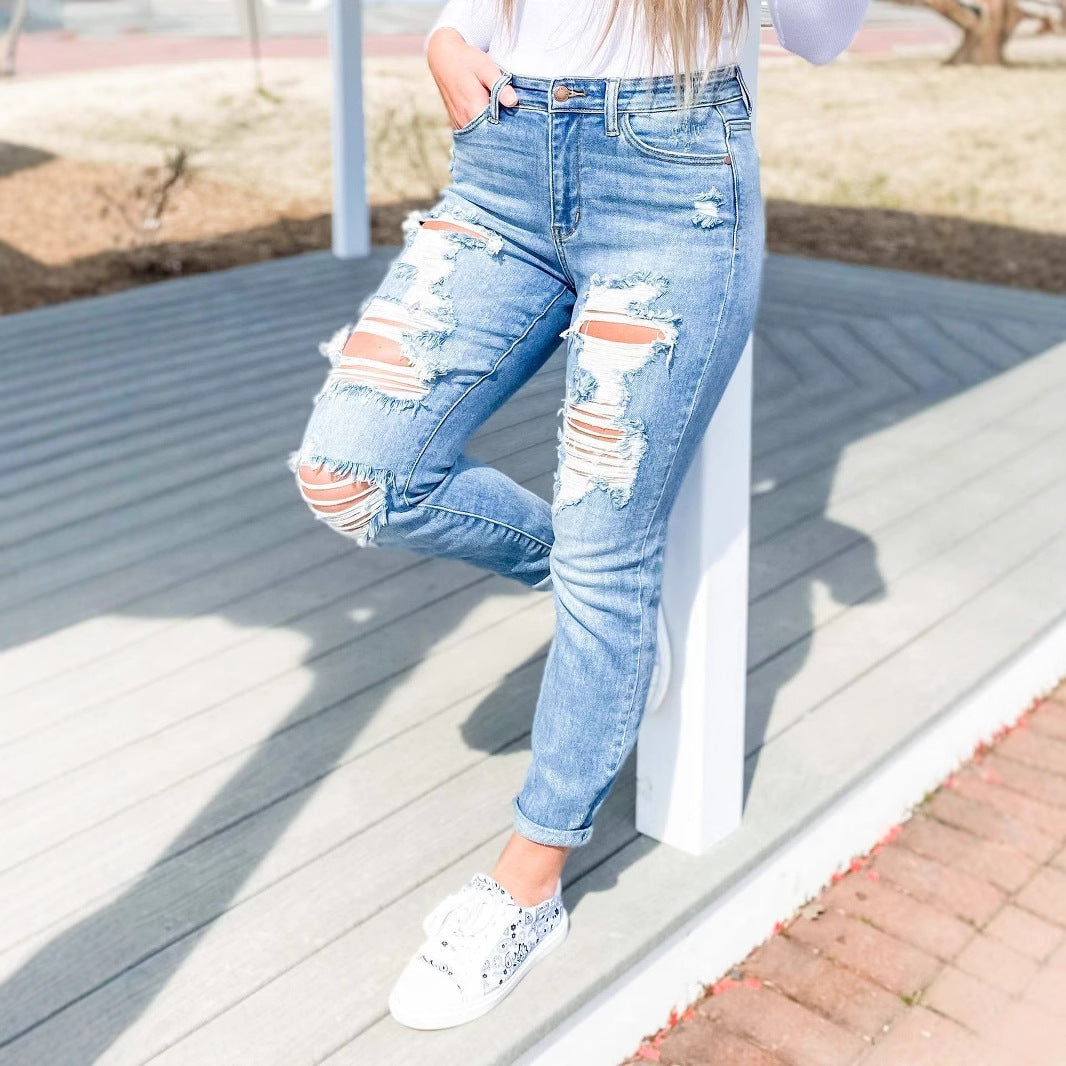 Damen Vintage Destroyed Jeans im entspannten Schnitt mit hohem Bund EB