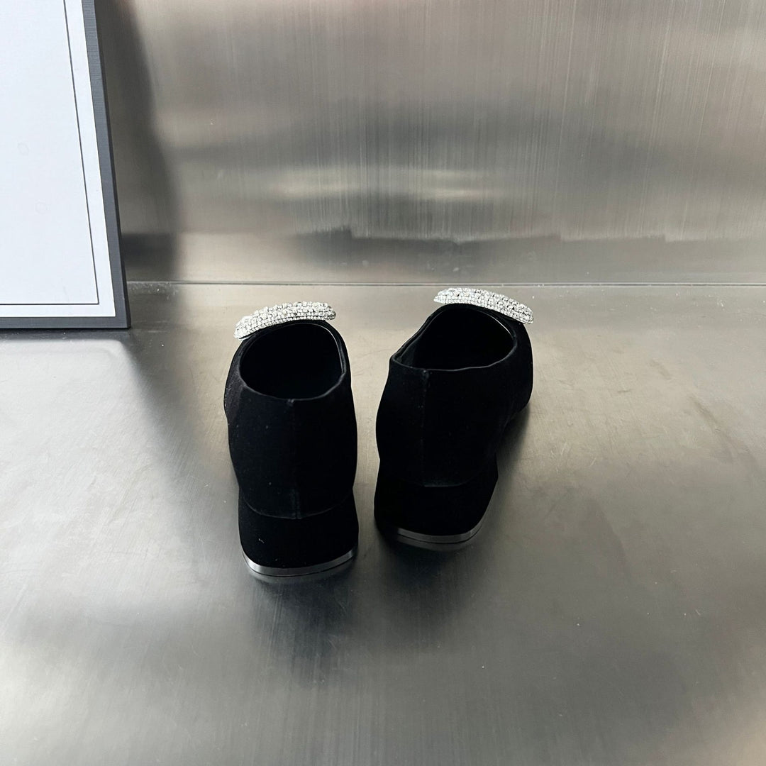 Damen Ballerinas mit funkelndem Schmuckdetail und bequemem Absatz EB