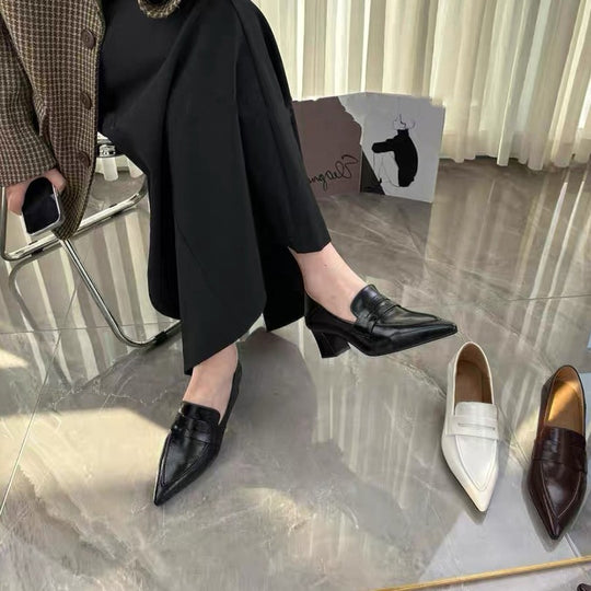 Damen elegante Slingback-Pumps mit spitz zulaufendem Design und dekorativem Riemen EB