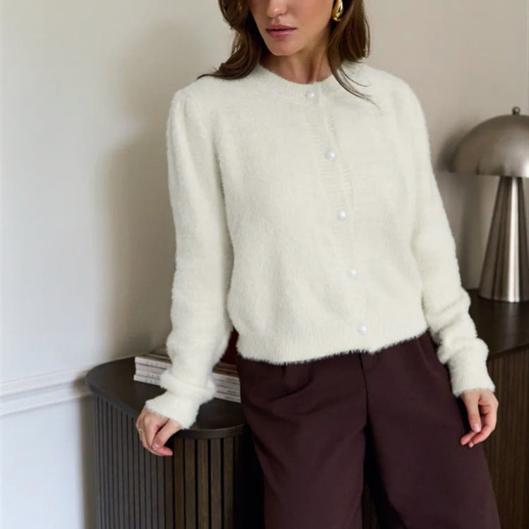 Damen Flauschiger Cardigan mit dekorativen Knöpfen und eleganter Passform EB